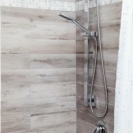 Πανσιόν La Posento